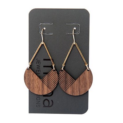 manahale-walnut-card_grande-1